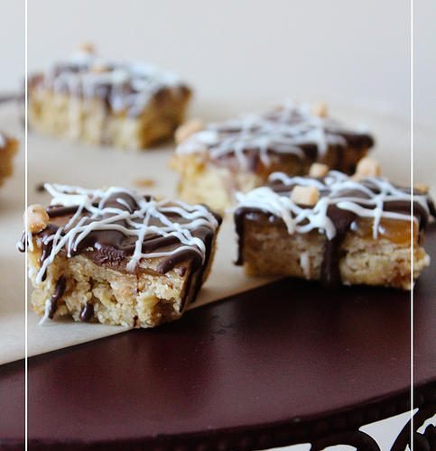 Oatmeal Caramel Shortbread