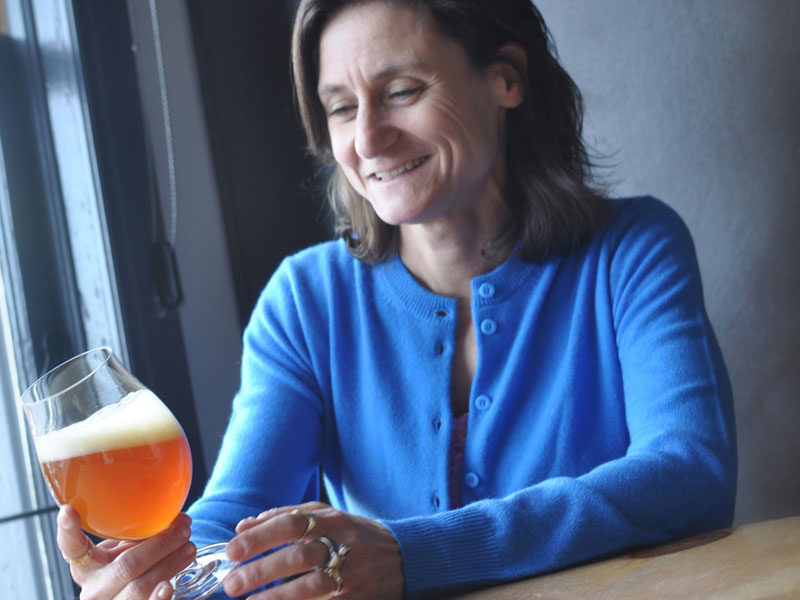 Tasting Craft Beer with julia herz